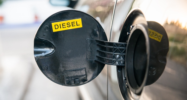 FeatherDiesel's tweet photo. Prices of used diesels surged 18% in the third quarter with limited supply and rising demand.

https://t.co/3pAh2jgSOk https://t.co/MXdy6QfNcM