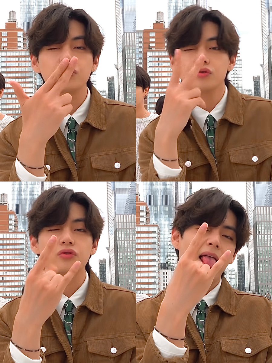 archivefortae's tweet photo. THIS TAEHYUNG?!?? IM NOT OKAY 😭 https://t.co/lVnOcPE9NZ