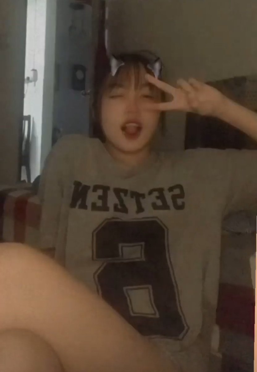 太久没更新了爸爸们想我吗，想也不让你们插嘿嘿（求射屏呀） #母狗 #精厕 #母畜 #淫荡 #反差婊 #调教 #骚货 #辱骂 #淫妻 #绿奴 #文爱 #意淫 #调教 #熟女 #女m #足控 #文爱 #射屏 #反差母狗 #淫妻 #羞辱 #意淫 #骚母狗 #公交车 #淫荡 #腿  #恋腿 #人兽 #人兽交 #吞精 #兽奸 #福利姬 #兽交