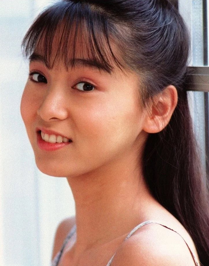 Daiske Sakurai おざよーさんは昭和アイドルの 伊藤智恵理さんに 似てる 小澤陽子 小澤アナ 美人 可愛い 昭和アイドル T Co Stskcptj9f Twitter