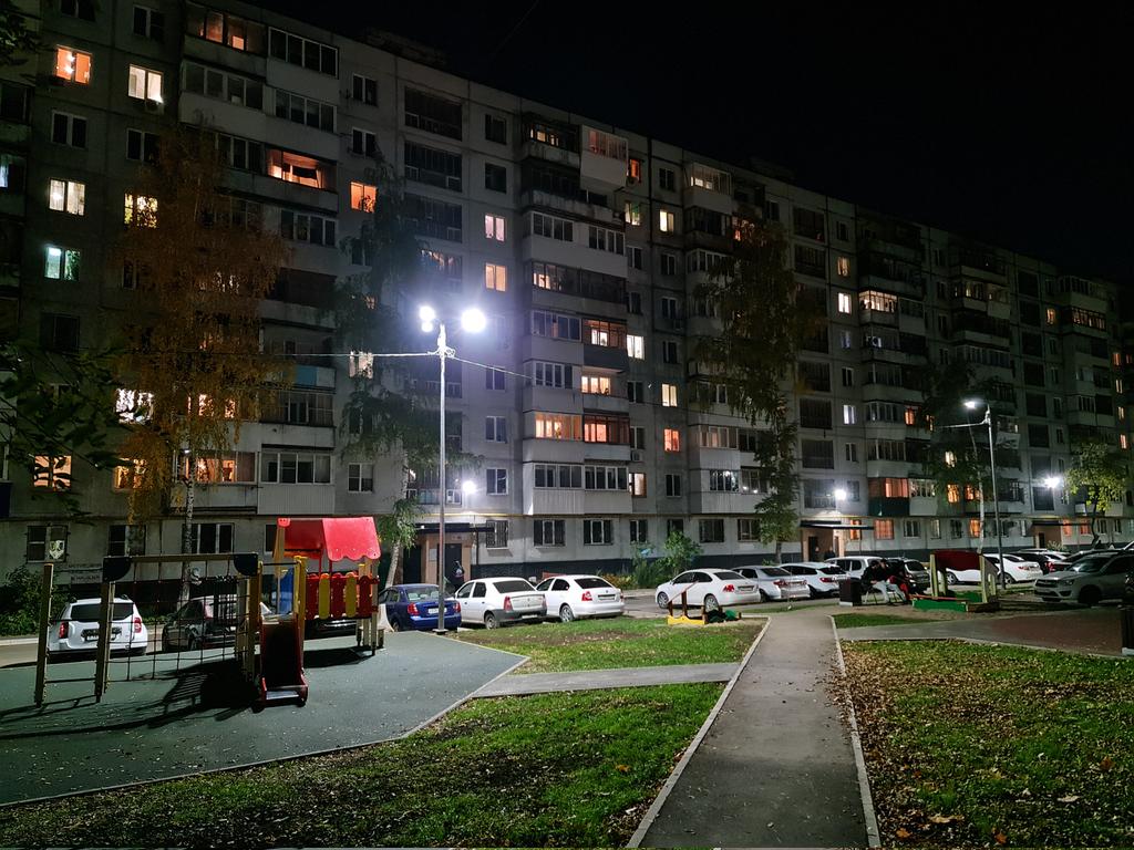 По адресу: ул. Стара-Загора, д. 166 благополучно завершились работы по реализации проекта "Светлый двор" по программе <a href="/SOdeistvie63/">Губернаторский проект "СОдействие"</a>. Благодарим @Samaragorsvet за проделанную работу!
<a href="/adm_kir63/">Администрация Кировского района</a> <a href="/Rudakov_i_a/">Рудаков Игорь Александрович</a> <a href="/gkh_kir63/">Отдел по ЖКХ и благоустройству</a> <a href="/orlova_d/">Дарья Орлова</a> <a href="/Kir_UM18/">Управляющий микрорайоном № 18</a> <a href="/tos13mkr/">Елена Дернова</a>