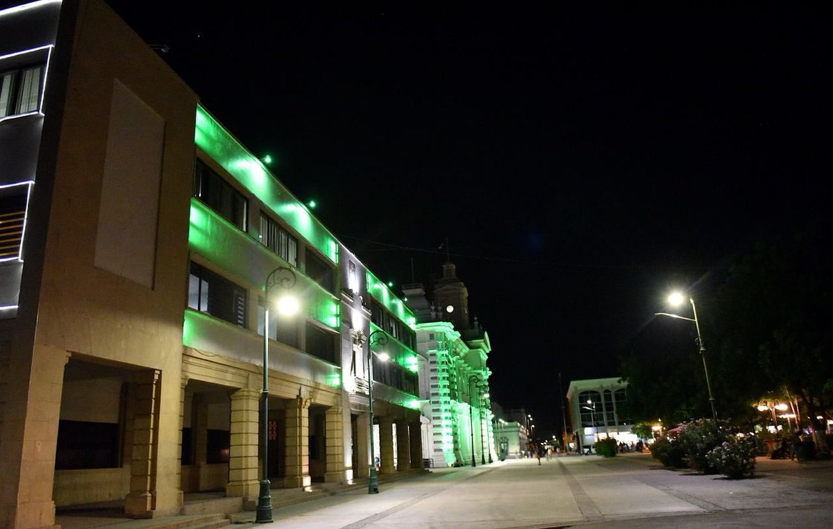 ApacSonoraIAP's tweet photo. Iluminemos Hermosillo de Verde en el marco de día mundial de la parálisis cerebral 6 oct. agradecimiento a @HermosilloGob  @tonoastiazaran  por unirse y visibilizar a las personas con Parálisis Cerebral de Hermosillo https://t.co/4xdPVAfxv2