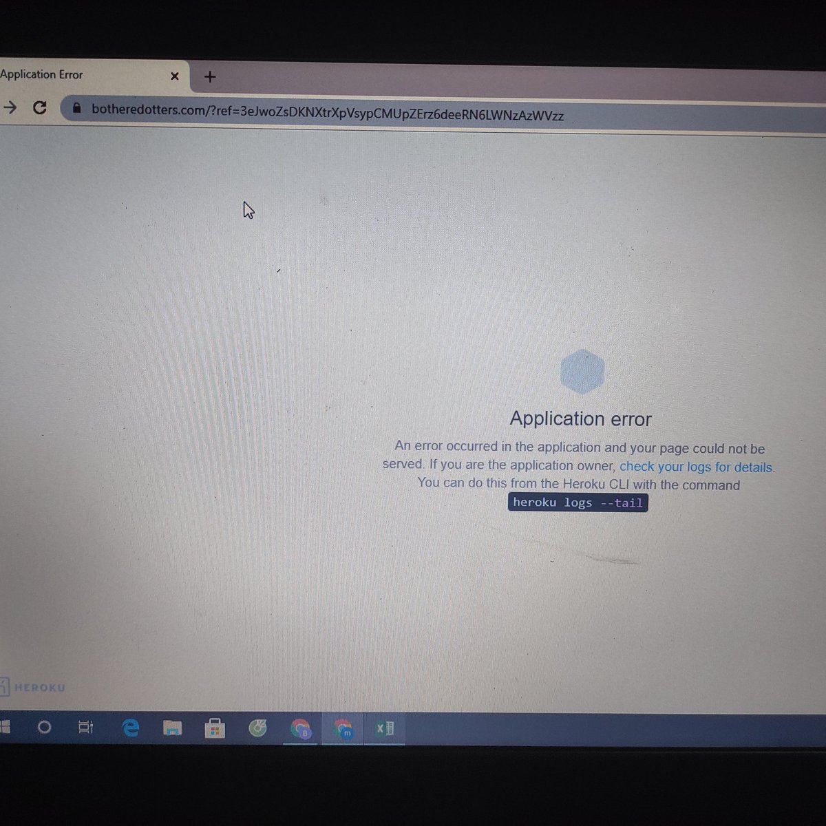 ST_3_9_9's tweet photo. @BotheredOtters @garyvee Web error???? When it fix??? https://t.co/UAyMyMoyxg