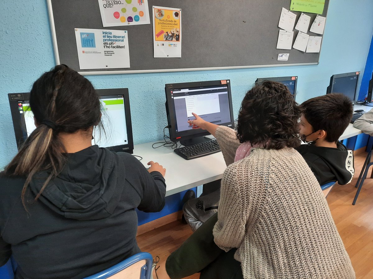 Aquest curs la UEC de l’Esclat inicia amb la novetat del Servei d'Acompanyament Personalitzat.
Per més informació truca'ns al: 933 36 27 01 

#esclatbellvitge #centreeducatiuesclat #esclat #uecesclat #hospitalet #joveslh #acompanyament #orientació #educació #educadors #educadores