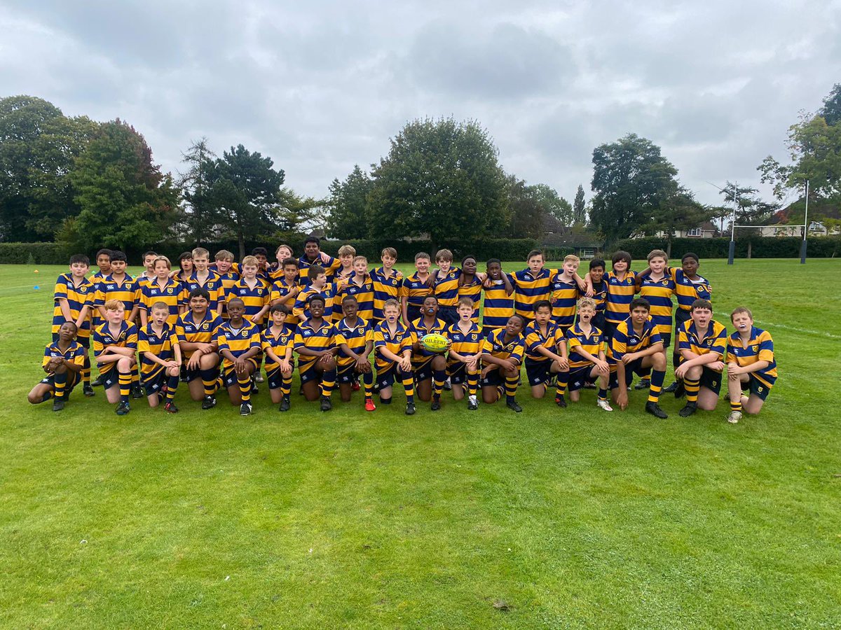SJWMS_PE's tweet photo. Great set of U12 fixtures this afternoon vs MGS. Too many players to mention but great to see so many boys playing rugby. Below is the D-F teams https://t.co/QzkgtqcqSv