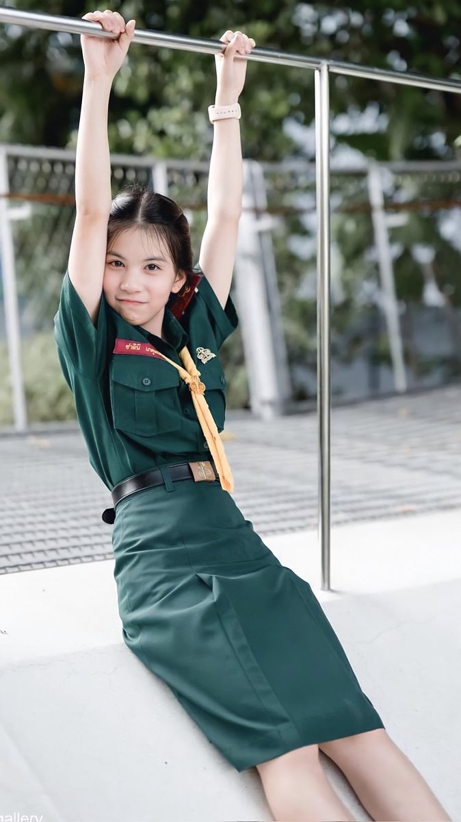 ticklethai's tweet photo. ทำไรดีกับท่านี้ https://t.co/xhZ9Cen14E