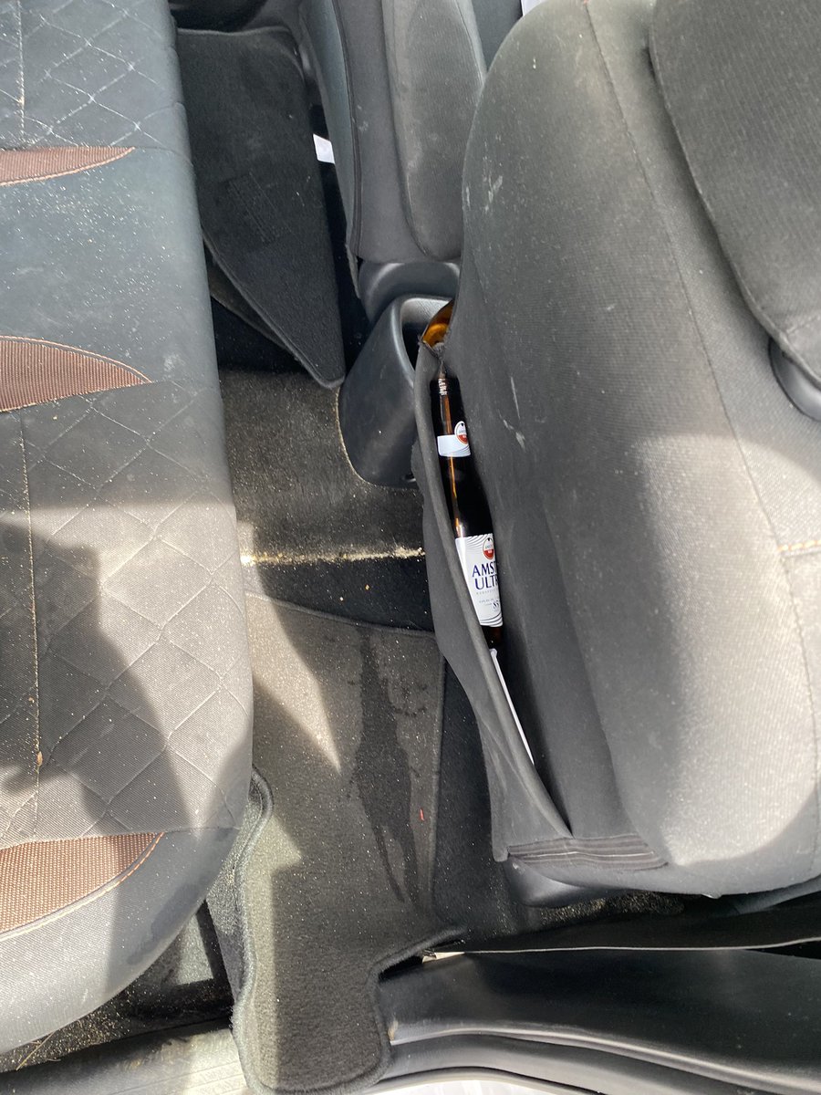 daryo_tejeda's tweet image. @EuropcarCOMMX @EuropclientesMX @AtencionProfeco @Profeco Ayer en la sucursal Aeropuerto Huatulco, me hicieron un cobro por más de 2,000 pesos por “suciedad excesiva” lo cual me parece un abuso.  Fue un viaje familiar (3personas) por la playa 6 días. Anexo fotos.