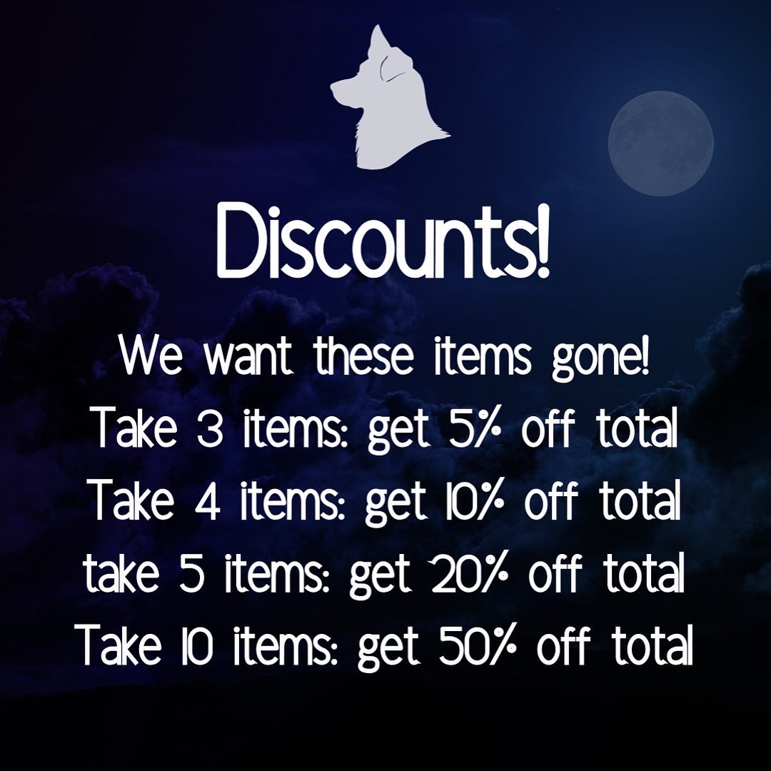 downwarddogfordogs is doing an online thrift sale to raise funds for animal rescue organisation’s broken x-ray machine, so they can continue saving animals 🖤 hop over to the insta on tues 11 october at 1pm for cute clothes for a good cause! 
(postnet to postnet available)