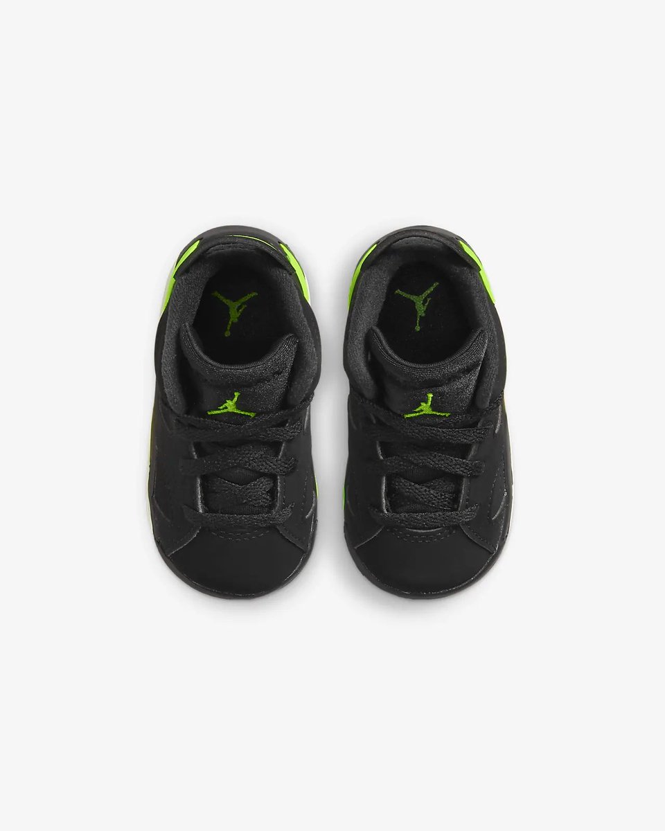 snkr_twitr's tweet photo. Toddler Jordan Retro 6 ‘Black/Electric Green’ restocked on Nike US 

https://t.co/7I13E2QDO1

#AD https://t.co/BqwvDXtsrq