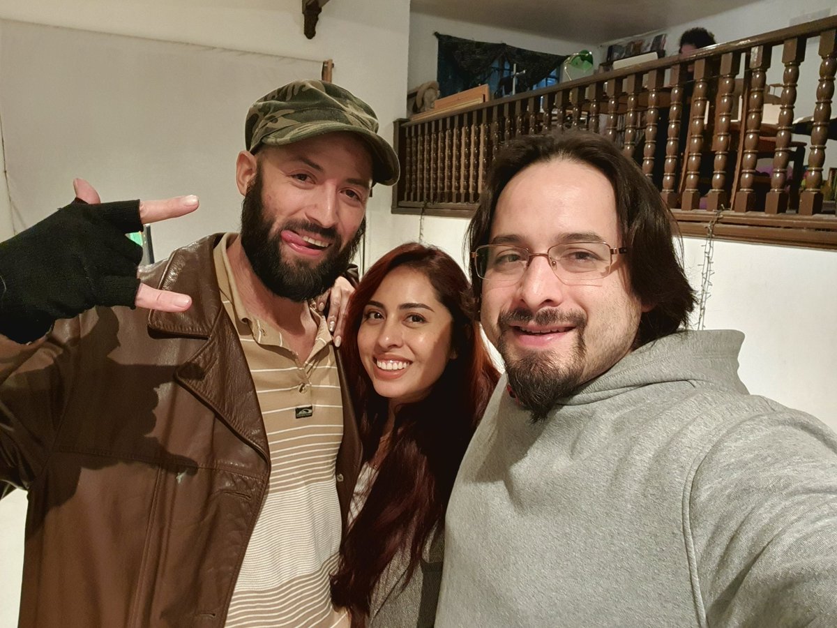 josepimpo's tweet photo. Con el OG de #cryptoart en #Mexico @GusGrillasca 🐸 y @LOReBitcoin tomando 🍻 hablando de #DeFi #NFTs y el próximo evento que haremos en @bitcoinemb 🇲🇽 Lanzamiento libro Marketing 5.0 Philip Kotler #Marketing5 con un capítulo de #NFT #Metaverse #blockchain y marketing @CaosMuseo https://t.co/R7ZSEhjR4l
