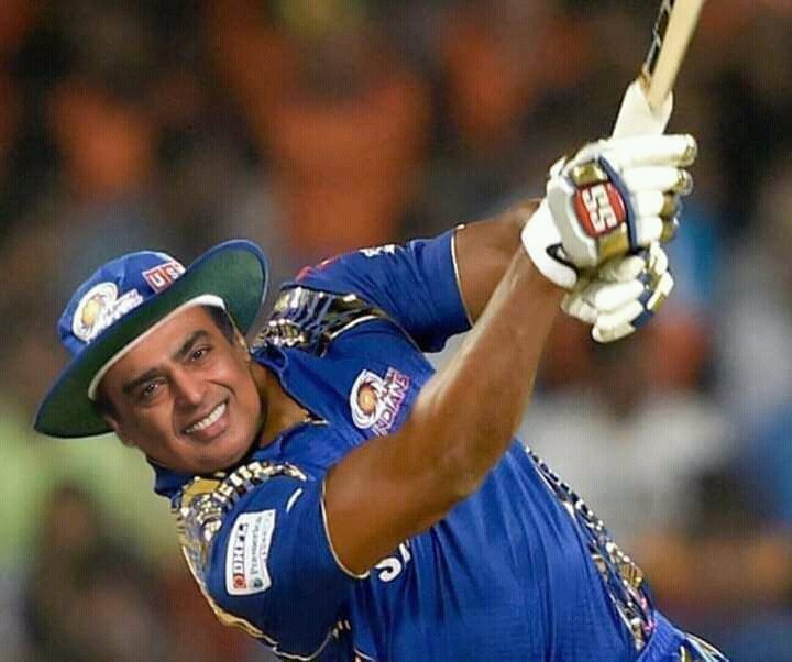 Viratko66401481's tweet photo. The way match is going 😂. 
#MIvsSRH #Ambani #fixing https://t.co/u8xoUpkS2U