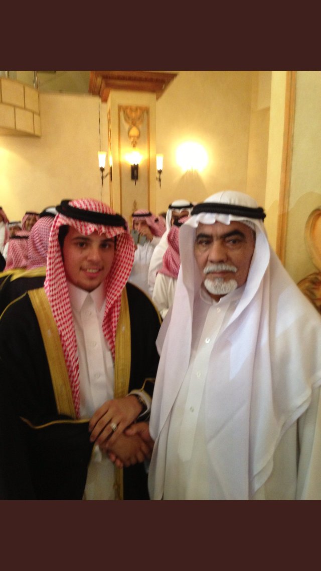 abokhaledalba9m's tweet photo. الله يرحمك ويغفرلك ويجعل قبرك روضة من رياض الجنه والدي وحبيبي واخي وابن اخي  اللهُم في يوم الجمعة ارحم الأنفس الطيبة ا��تي انتقلت الى جوارك واغفر لهم ووسع لهم بقبورهم واجمعنا بهم بجناتك يارب العالمين https://t.co/oiCdOu4Jvp