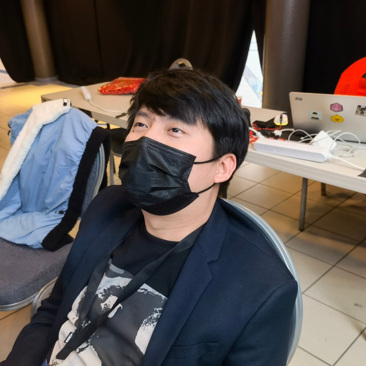 夏安Wendy on X: You can easily know whether BYG has the advantage based on  @ClementKChu's reaction. #Worlds2021 t.coMAgcvfmD68  X