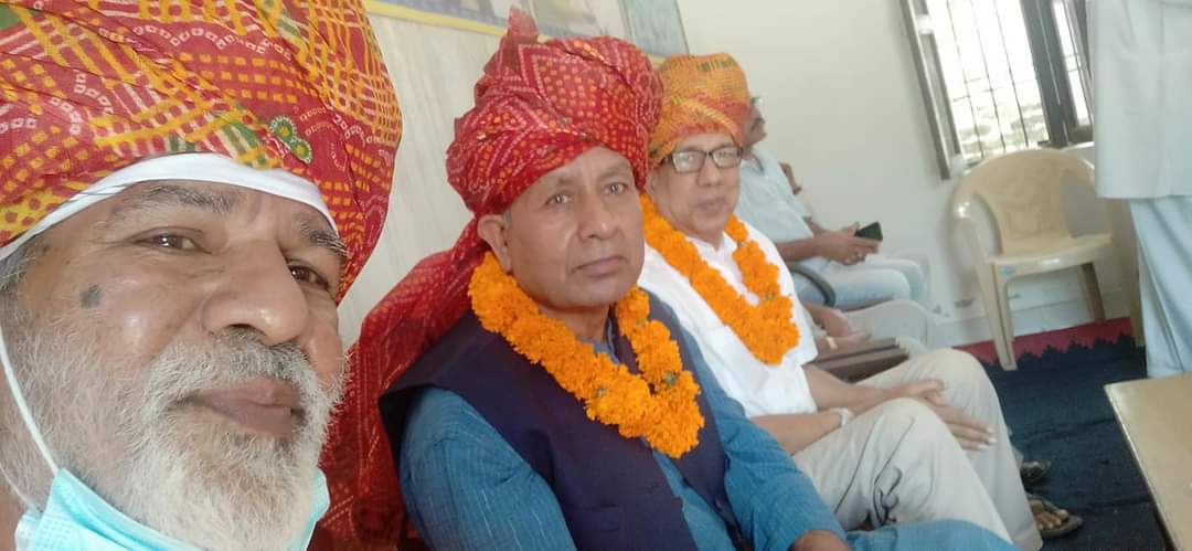 Ranbir_Crpf's tweet photo. पैरामिलिट्री हक की लड़ाई
नाहड़ कोसली जिला रेवाड़ी से आगाज
सिनियर  रिटायर्ड रैंक 
Addl DG, IG, DiG, Comdt
का देशव्यापी आंदोलन से जुड़ने की शुरुआत।
लक्ष्य एक- 14 फरवरी राजघाट
आइए ऐतिहासिक मुहीम से जुड़े https://t.co/q3mhwoUHsp
