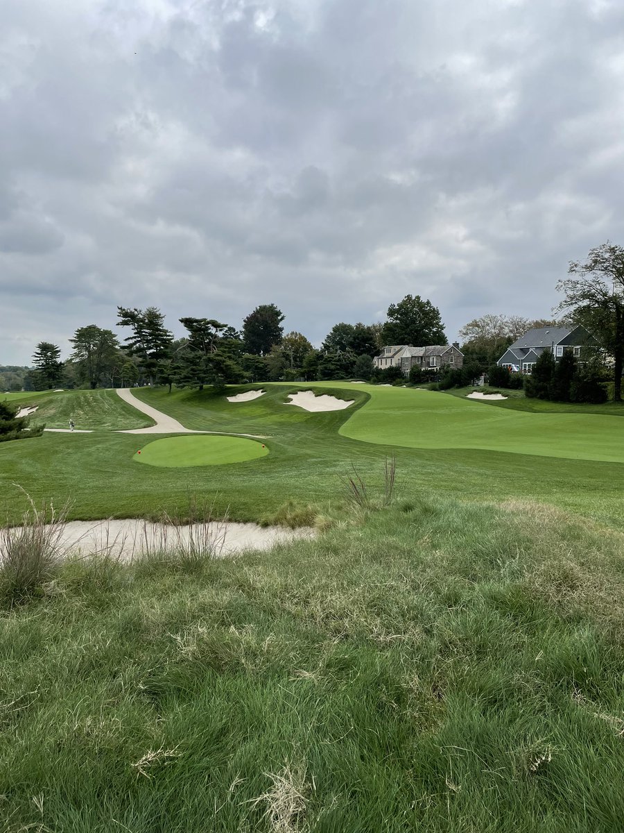 CarrGolfTravel's tweet photo. Fantastic day out with dear friends Slevin’s @usopengolf venue Merion Golf Club PA. one of the great golf courses in 🇺🇸 tough challenging test, immaculate but fair. Halved match with @stewalshdublin #meriongolfclub https://t.co/KjJ4cAF85u