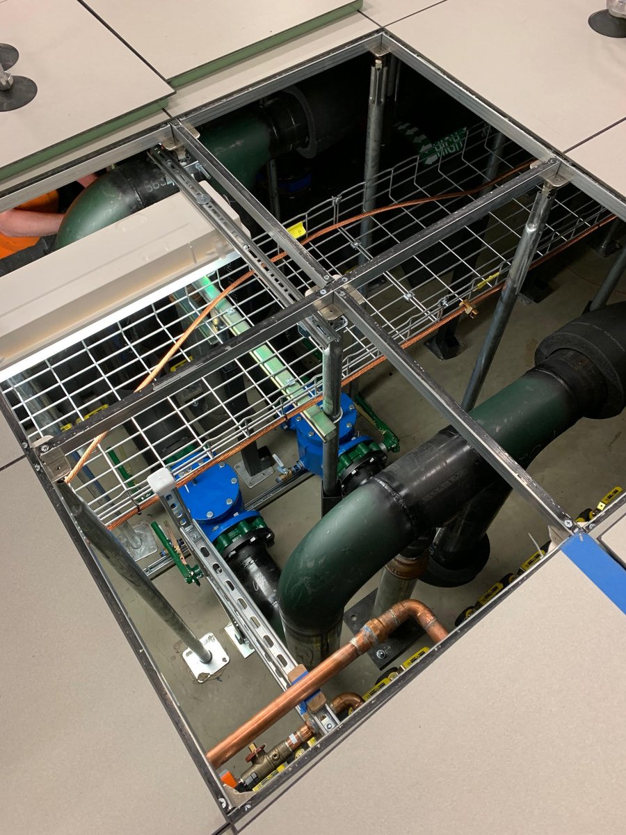 AutumnCONSTR's tweet image. Work continues at @Illinois_Alma. Here, we are installing chilled water piping to help cool the new Petascale supercomputer on campus. I-L-L

#mechanicalpiping #mechanicalcontractor #pipingsystem #pipingengineer #mechanicalconstruction @UofIFS