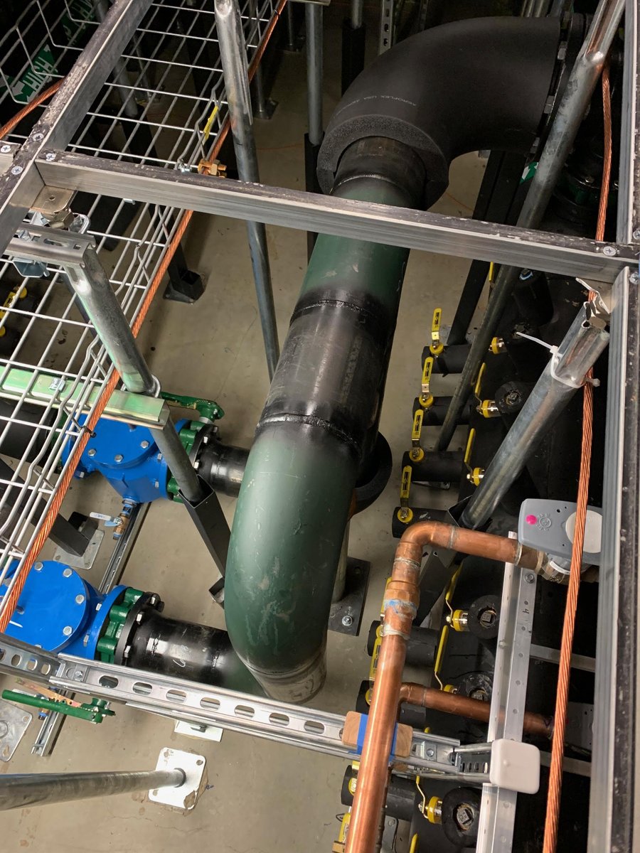AutumnCONSTR's tweet image. Work continues at @Illinois_Alma. Here, we are installing chilled water piping to help cool the new Petascale supercomputer on campus. I-L-L

#mechanicalpiping #mechanicalcontractor #pipingsystem #pipingengineer #mechanicalconstruction @UofIFS
