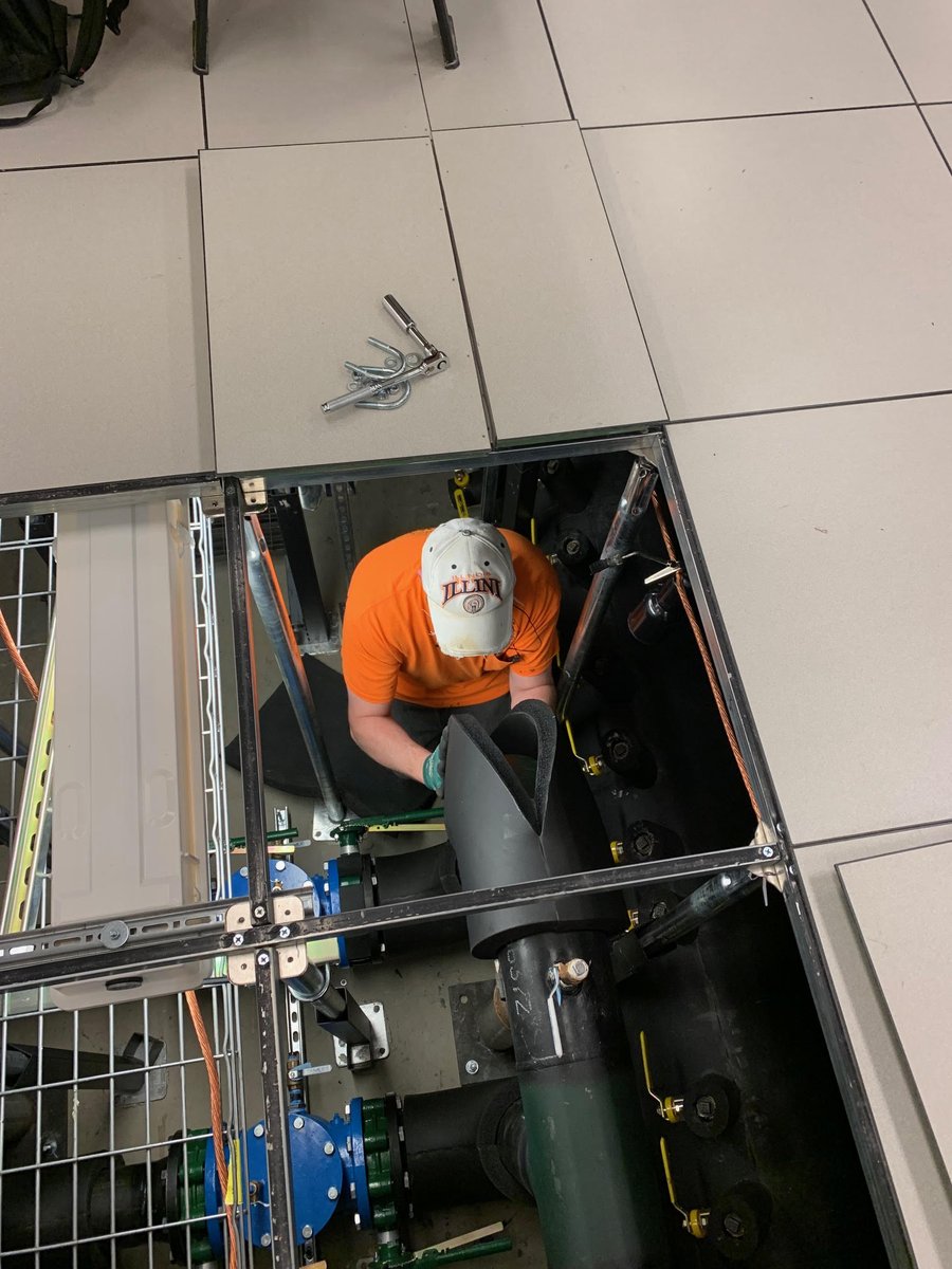 AutumnCONSTR's tweet image. Work continues at @Illinois_Alma. Here, we are installing chilled water piping to help cool the new Petascale supercomputer on campus. I-L-L

#mechanicalpiping #mechanicalcontractor #pipingsystem #pipingengineer #mechanicalconstruction @UofIFS