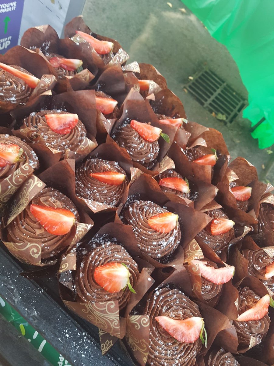 FountainsClose's tweet photo. Great job today from @GarySteward4 @Thomas_Franks_ & the team @BreasidePrep Lots of fabulous cakes for the MacMillan Coffee Day #SupportWhenNeeded https://t.co/FoPKVS10Gi