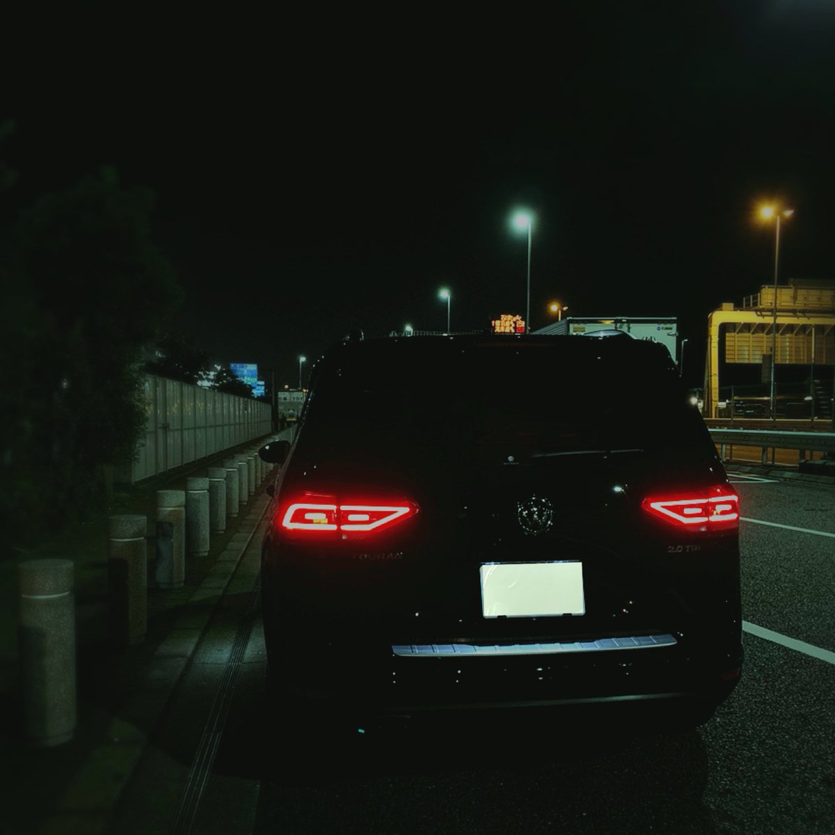 yukkexlarge's tweet photo. 街中ではしっかり感を主張する足だけど、速度域が上がるとなっとくするだ❤️😍🔥乗り心地いいん😌良い買い物したわ。#vw #golf #touran #tdi #highline #2018my https://t.co/LrIh5gMl4m