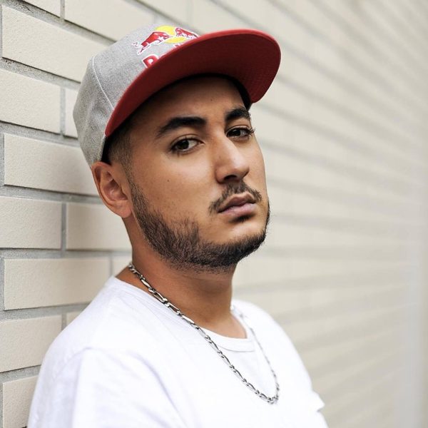 GotagaTV's tweet image. Hoyeon Jung, star de Squid Game, révèle dans une interview de Vogue Korea qu’elle est obsédée par les vidéos du French Monster.

“I just think it's something every human needs right now, whenever I hear "Yop tout l'monde c'est Gotaga" my mood changes for the better"