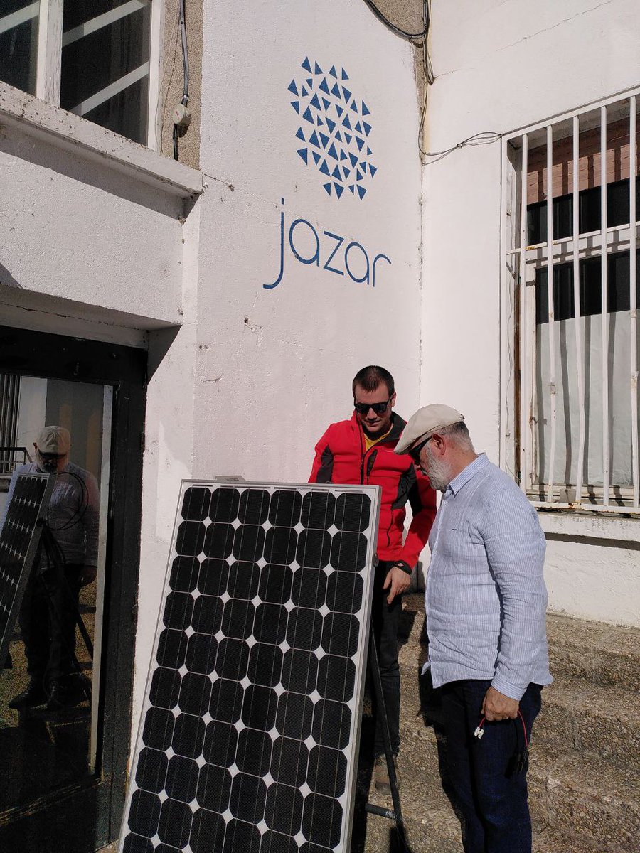 <a href="/SomEnergia/">Som Energia</a> Hemen gaude 👋

Aquí estem 👋

Aquí estamos 👋
<a href="/Jazar_org/">Jazar_org</a>