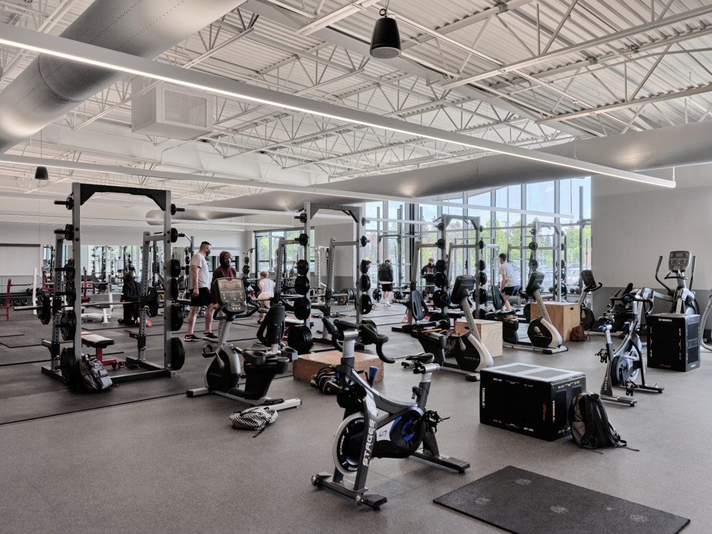 LydigConstruct's tweet photo. Check out these photos of @CheneyHS ! Designed by @ALSCArchitects, this new 94,000 SF addition includes 18 new classrooms, a 500 seat Auditorium, Fitness Center,  STEM wing addition, new added elevator and new green houses.

Photos by: @tonyroslund 

#Lydig #Communitybuilder https://t.co/uuhm5waik6