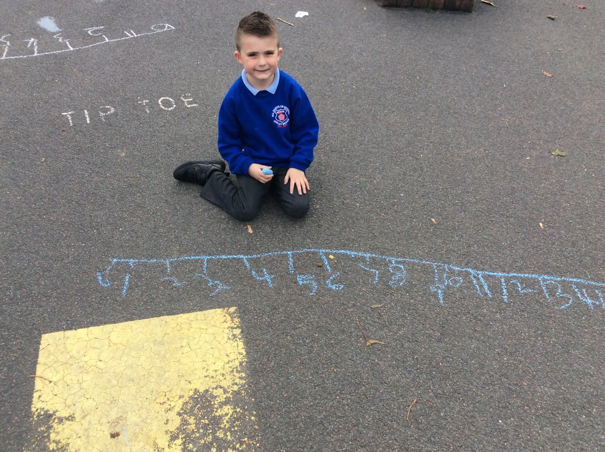 AppleySaintsCE's tweet photo. #ABASY1 enjoyed creating their own number lines today. The children have worked hard to practise their number formation and were so proud of their efforts!
#ABASmaths @FriendsPrimary @WN6_Mums https://t.co/S8qQvmHpd3