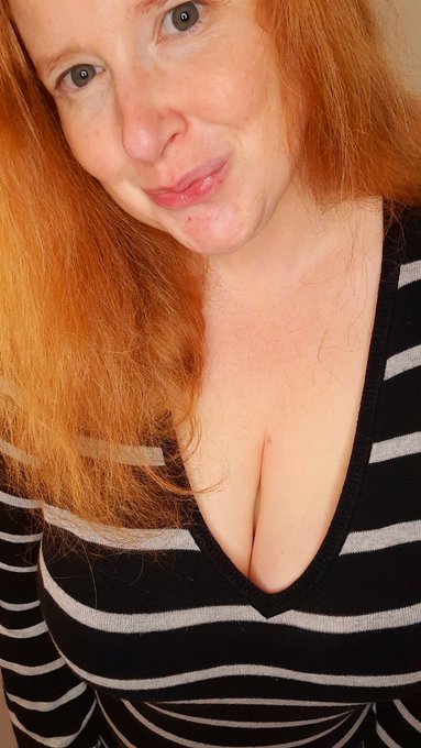 Ich w&uuml;nsche euch ein sch&ouml;nes Wochenende 🥰😘  #frivolerFreitag #mydirtyhobby https://t.co/myf70Fm3Qz<a href="/tag/frivolerfreitag"class="tags">#frivolerFreitag</a><a href="/tag/mydirtyhobby"class="tags"><span>#mydirtyhobby</span></a>