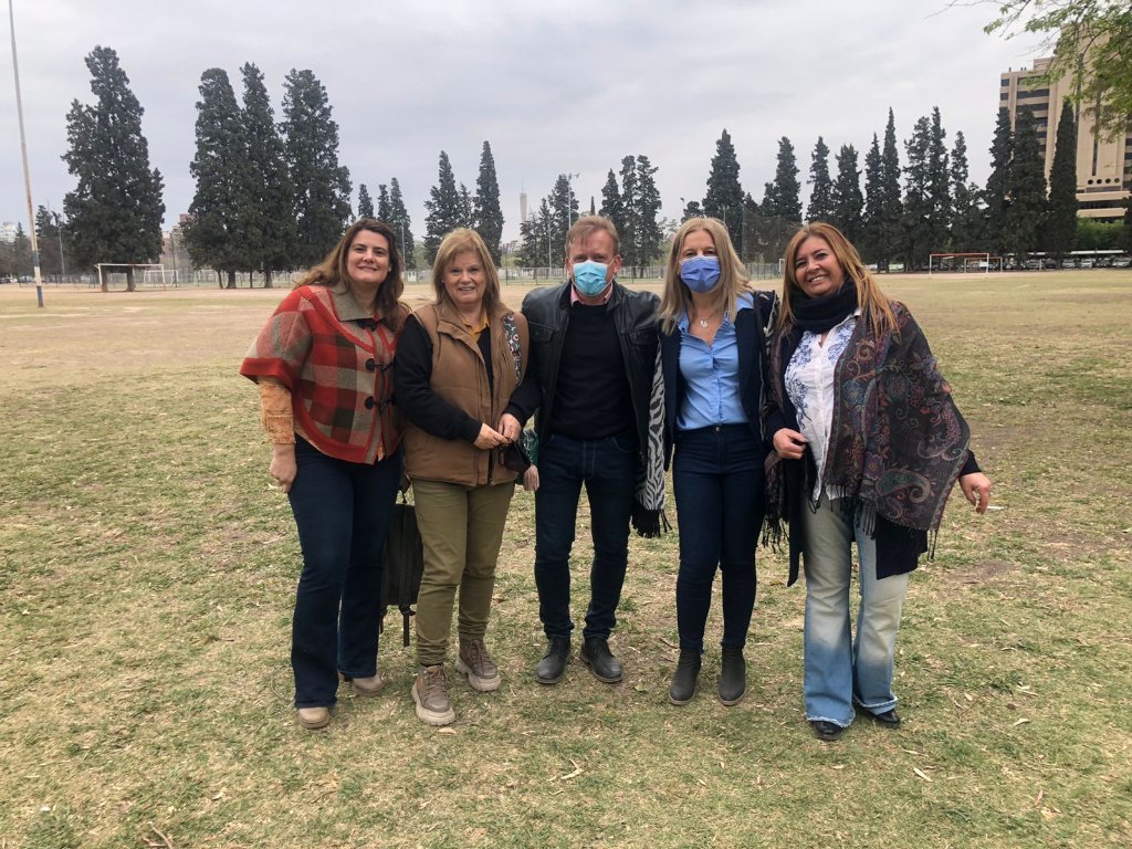 PROcbacaroya's tweet photo. Acompañando a nuestros candidatos del Norte de la provincia.
@MarianaIspizua @RaulClerico1 @noracebreiro @florencia https://t.co/CdbJUT2HUW