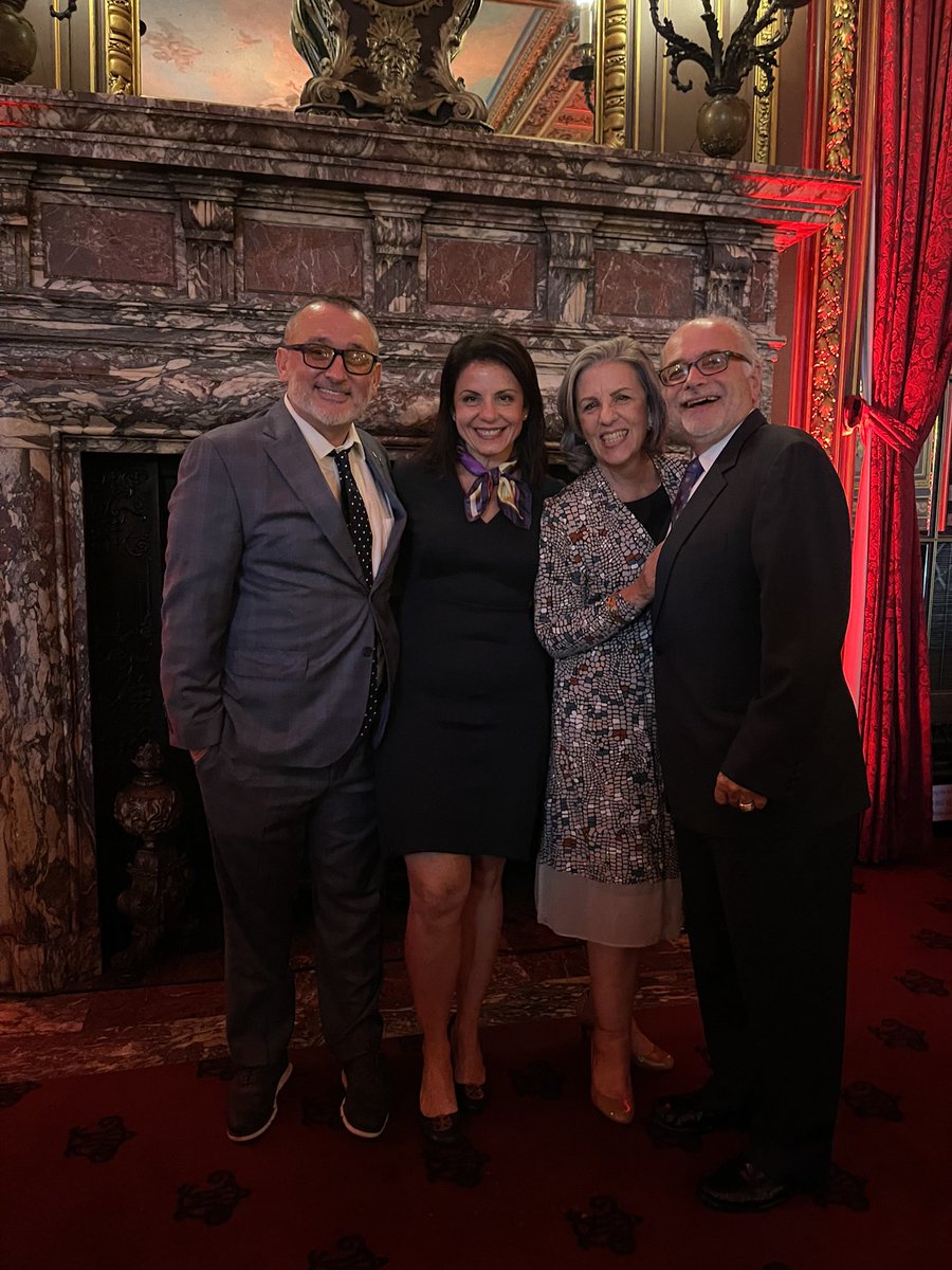 NotoriousNJV's tweet photo. I’M BAAAAAAAAAAAAACCCCCCCCCCCCCCCCCCCCCCKKKKKKKKKKKKKKKK! Great to be at #MetropolitanClub for @CabriniMission Dinner and see so many #sjubb fans! #RelationshipsDetermineResults #WorkTheRoom #EveryGiftCounts https://t.co/AqhnourSlm