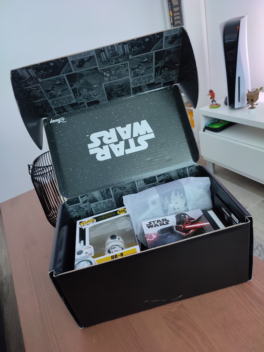 jvpaschersfr's tweet photo. 🔥🔥🔥
C'est qu'il y en a des belles choses dans la @wootbox_fr spéciale #StarWars 😍😍😍
Si vous êtes intéressé, vous pouvez profiter d'une réduction de 10% avec le code promo : JVPC
Ça se passe par ici ➡️ https://t.co/6lYWuaearh
#wootbox #goodies #sw https://t.co/8MsL0ZUgkF