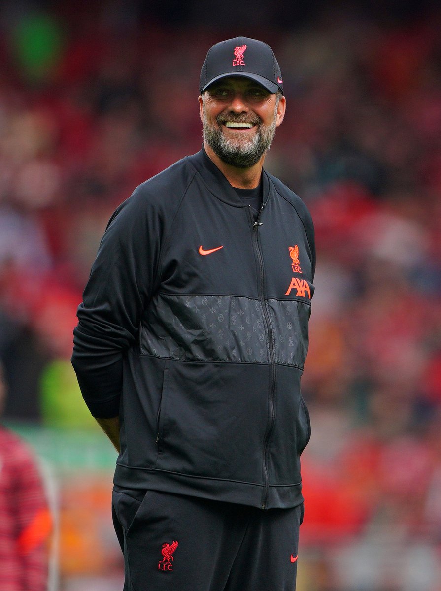 sportbible's tweet photo. 😍 𝐅𝐢𝐫𝐬𝐭 Premier League title in 30 years 
🏆 𝐎𝐧𝐞 Champions League 
👏 𝐓𝐰𝐨 consecutive 95+ point seasons 
😱 𝐋𝐨𝐰𝐞𝐫 net spend than any other team in the 'big six' 

🙌 𝐒𝐢𝐱 years ago, Jurgen Klopp joined Liverpool. The rest, is history. https://t.co/YtsQdsFxUm