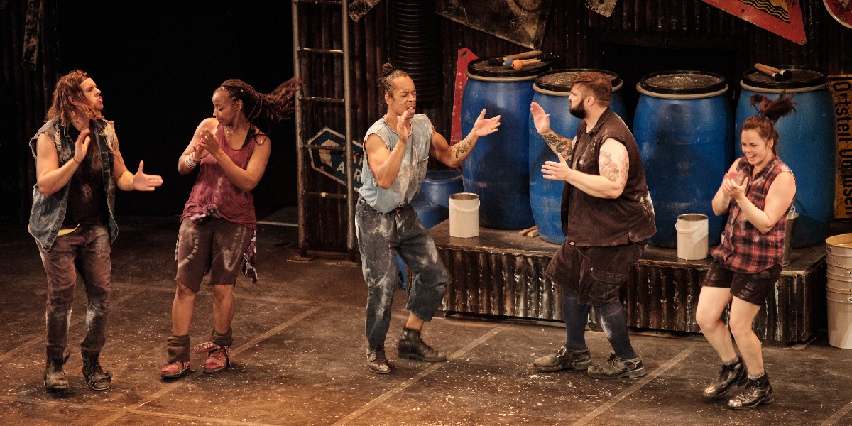 Stomp Worldwide tweet media