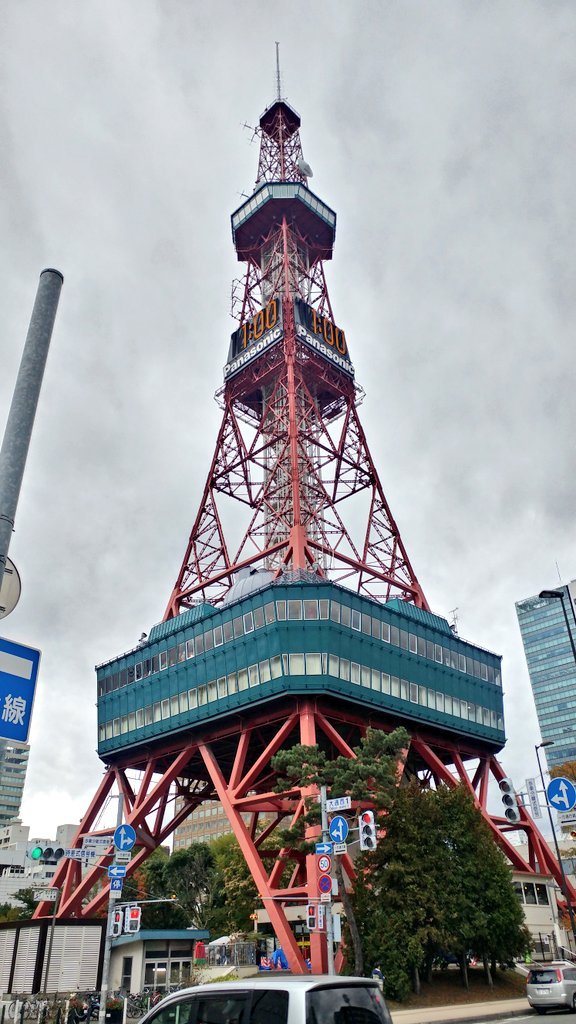 MASA_masasama's tweet photo. いろんな場所でやりました🚃🏰🗼
#でんぱの日 #WWDO
#WWDO札幌 #WWDO北海道 https://t.co/cEZguLOdht