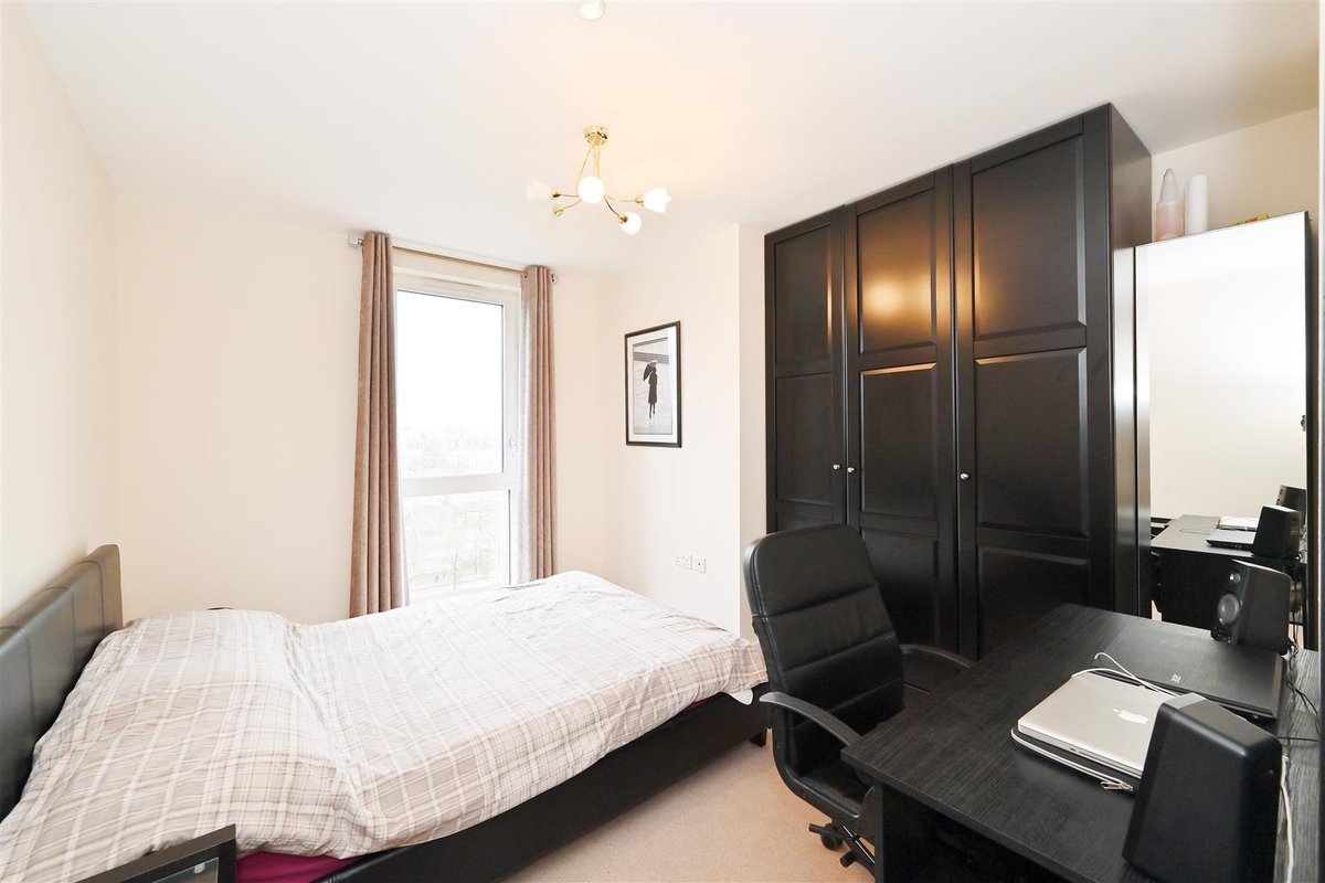 franktalking's tweet photo. Panoramic Tower, Poplar, E14
£550,000

EWS1 COMPLIANT! Franklyn James are proud to offer this delightful two bedroom, two bathroom flat located in the modern Panoramic Tower.

https://t.co/faNhurE9D0 https://t.co/ZzCMwaLPvp