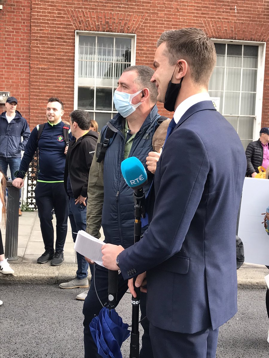 babsbear's tweet image. I hope the Count of Rte isn’t here #MICAday #MicaProtest #MICAfsmilies #micaRedress