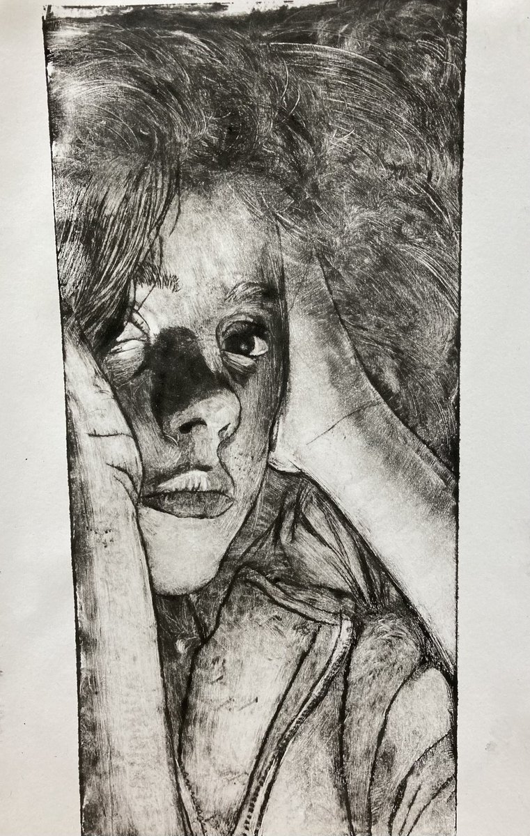 MrsArtJ's tweet photo. Beautiful etching created today by Isabella in yr11. Great work from all the yr 11s in art exploring light and shadow. https://t.co/Blqx0VuoQd