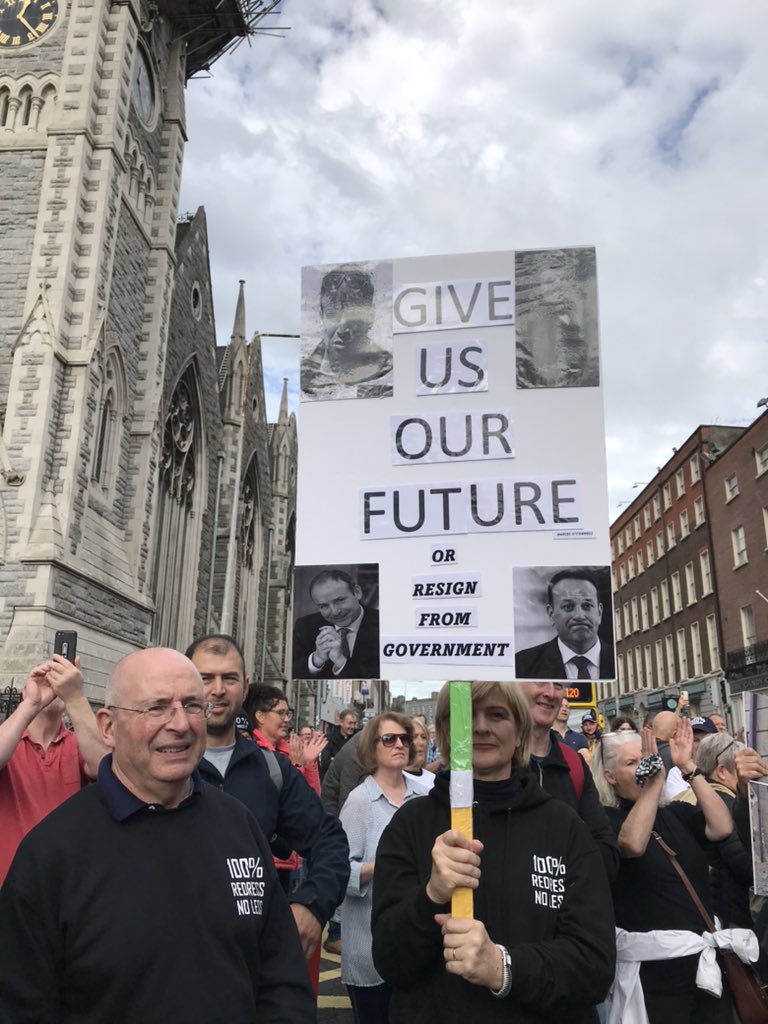 babsbear's tweet image. Big drum roll! #MICAday #MicaProtest #MICAfsmilies #micaRedress