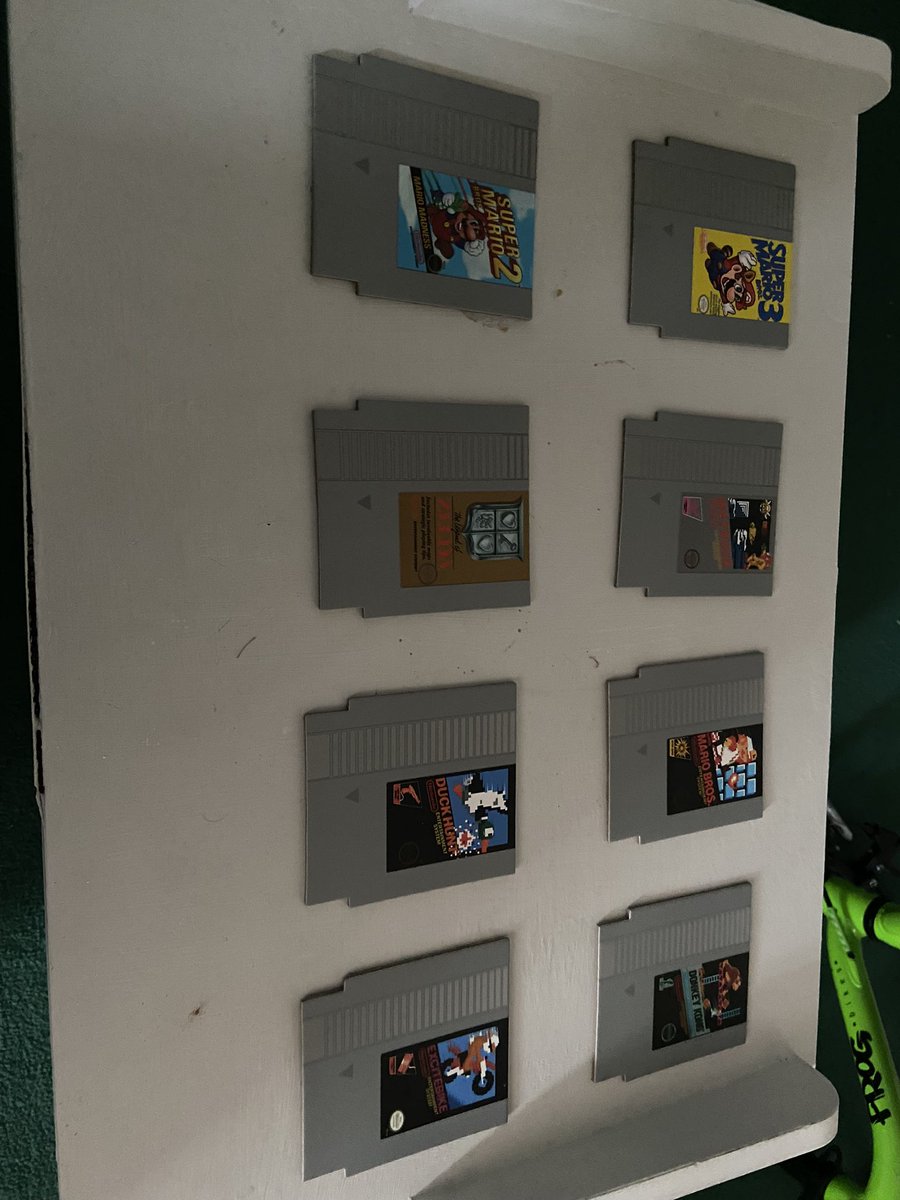 bexiboopz's tweet photo. New coasters! Now I get to feel super old while I explain to my kids what they are… #feelingold #middleaged #coolcoasters https://t.co/gfbBolgwsi
