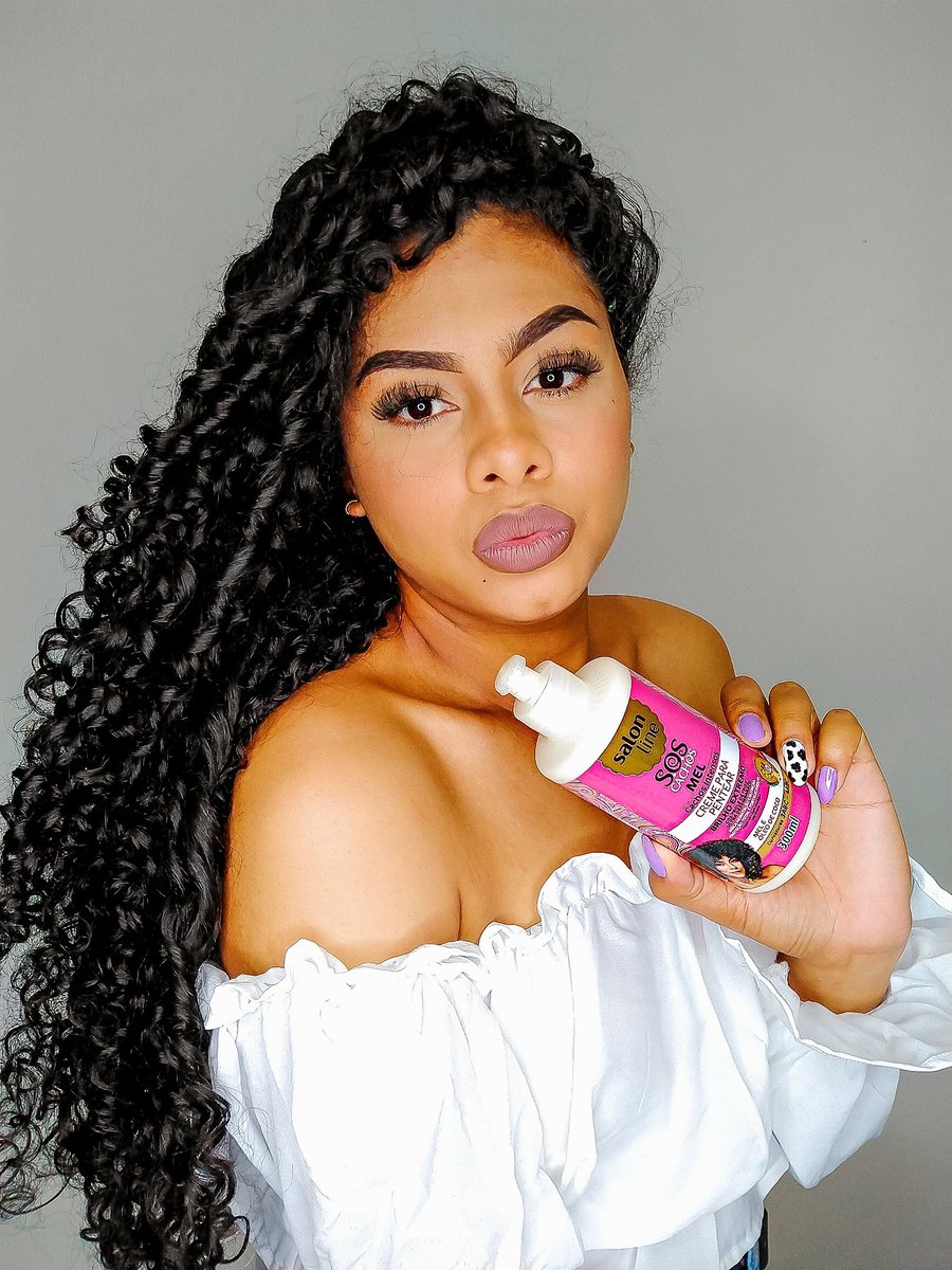 brendars25's tweet photo. E esse resultado migas! 😱💓 estou apaixonada por esse Creme de Pentear Mel Cachos Intenso S.O.S da @salonlinebrasil 💓👏🏾

#salonlinebrasil #migssalonline #soscachos #cachos #cacheadas https://t.co/96JZdn6l58