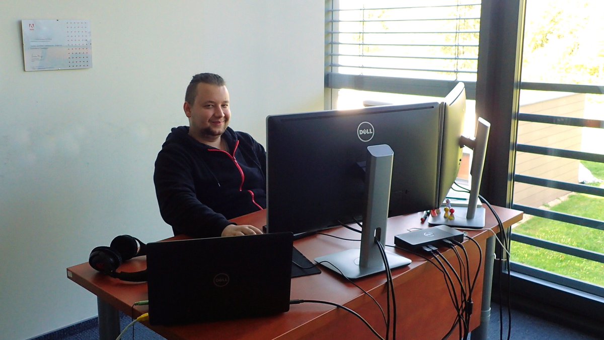 Kolejny certyfikat Magento Commerce Developer wpada na nasze ściany 🥳 
Tym razem gratulacje dla Mikołaja 💪👏