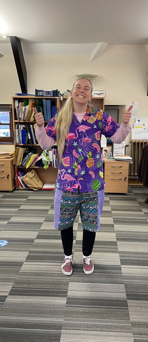 AcctGrahamPaul's tweet photo. #FunkyFriday in the office today to raise money for the wonderful @YBont  Our team have fully embraced the opportunity to funk up their appearances #Ybont #Charity #Accountancy #FunkyFriday #WeCare #Bridgend https://t.co/lJYwYVkbl8