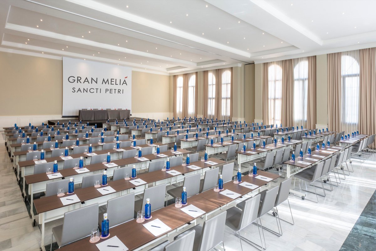 Cualquier evento puede convertirse en algo inolvidable bajo el prisma adecuado.

#GranMeliaSanctiPetri #ALifeWellLived #VidaByMelia
