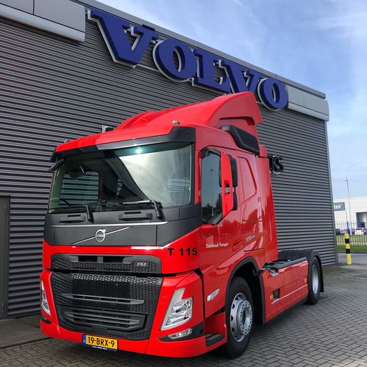 harberstrucks's tweet photo. Nieuwe truck: Volvo FM330 Detailresult Transport is geplaatst op https://t.co/Sxdix1DiH1 https://t.co/K4UMLjbjvl