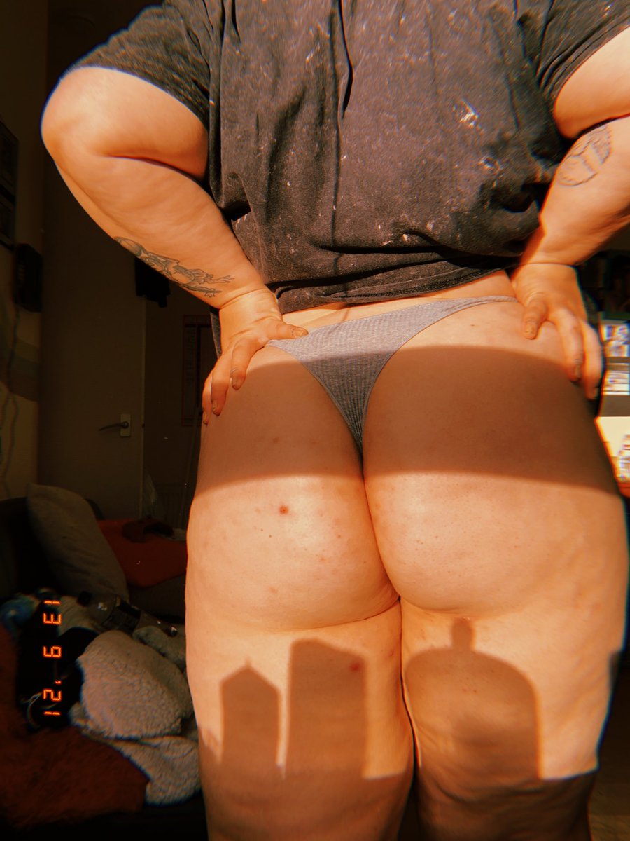 AriesDownfall's tweet photo. @OnIyFansNewbs Spoil and tip me 😘
Wanna see more of me?
Subscribe for only $6!
✨Daily content 
😈FREE messaging 
👌uncensored 
💧toys 
🥵Customs/privates
😏Fetish/kink friendly 
🍑 Curvy/postive
And so much more!!!
✨ OnlyFans - https://t.co/LXu0KBYIfQ https://t.co/6h5RIHkNY0