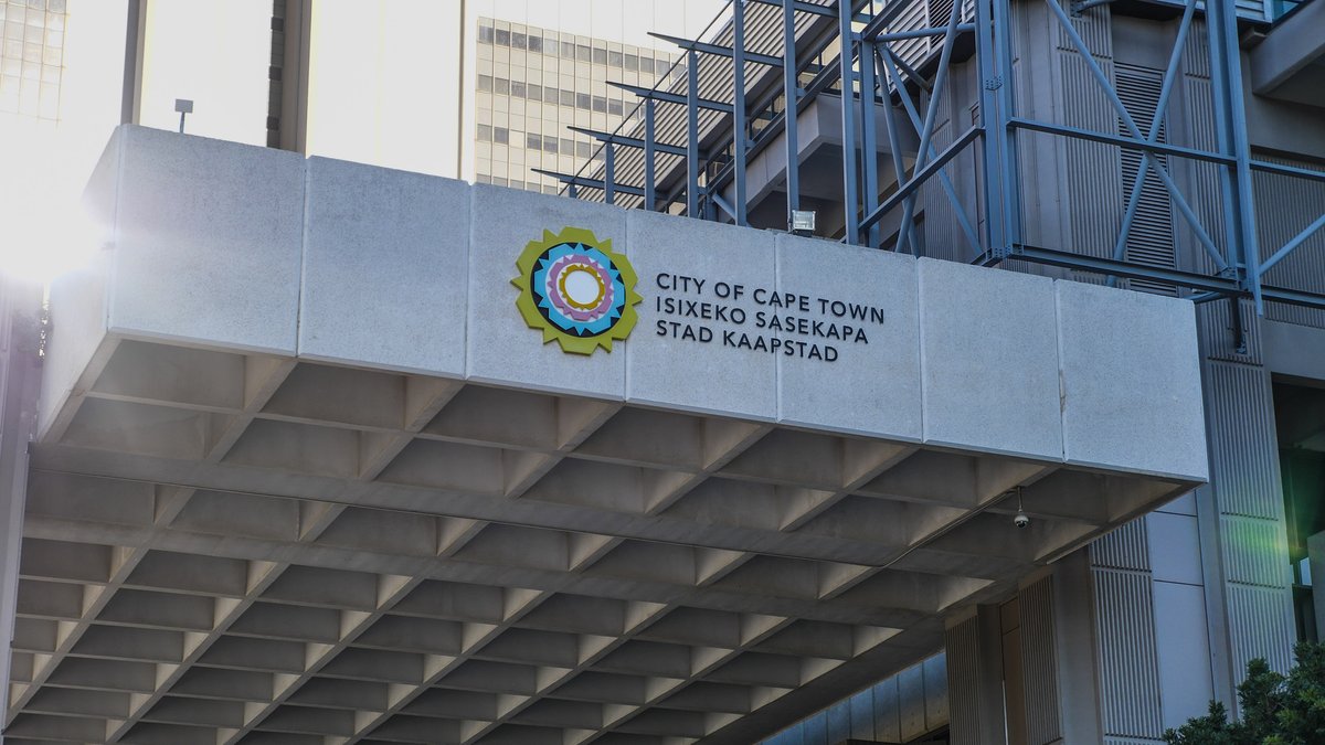 FilmCapeTown's tweet photo. HAVE YOUR SAY: The @CityofCT's Draft Film Policy goes out for public participation from Monday. You will have three weeks to make submissions on the policy aimed at providing more opportunities for the local film industry #FilmCapeTown 

Read more ⬇️
https://t.co/knNxOAtG0R https://t.co/C8xJV1uAdP