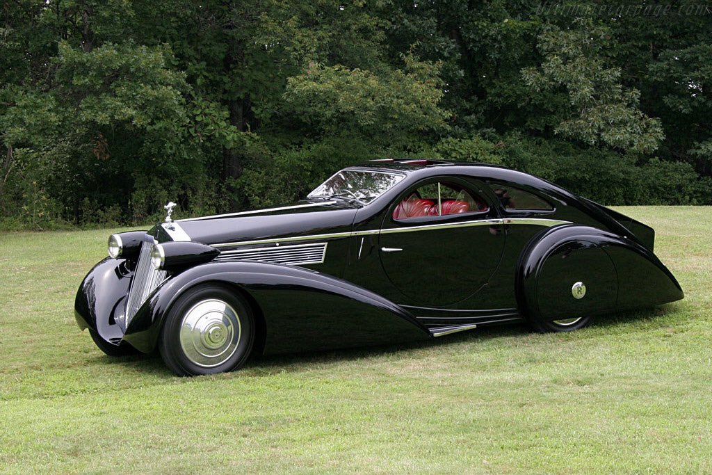 POLIZEI_CLS's tweet photo. 世界一美しい車と言われて、1つだけ挙げるなら迷わずこれ。
RollsRoys - Phantom I Jonckheere Coupe

この丸ドア、凄いよな…
The Coupe
この無駄が堪らなく良い。 https://t.co/7Dojhh3RE0