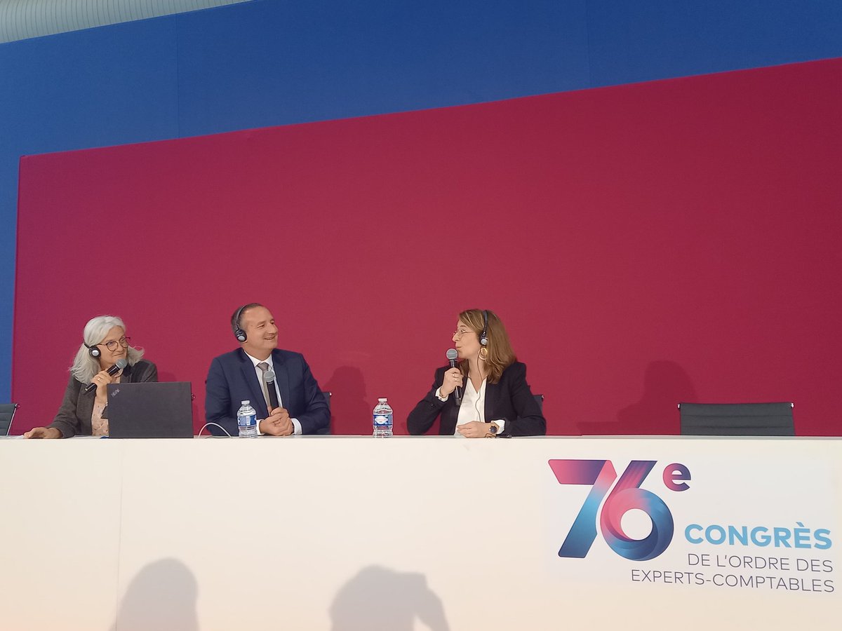 net_entreprises's tweet image. #CSOEC #CongresOEC #bordeaux 
👉👉 conférence @net_entreprises sur la #DSN avec Nathalie Le Mensec du @CSOEC, Fleur Lelogeais directice accompagnement et qualité @net_entreprises, Marc Luccioni #expertcomptable et président du comité utilisateurs @net_entreprises