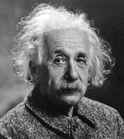 "Nunca consideres el estudio como una obligación, sino como la oportunidad para penetrar en el bello y maravilloso mundo del saber".
Albert Einstein
#Fuedicho